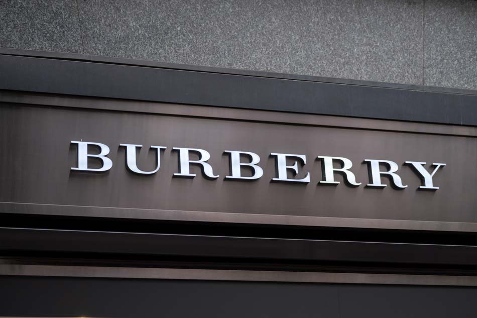 Burberry cologne shop